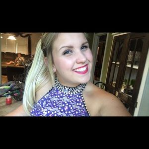 Meet your Posher, Grace